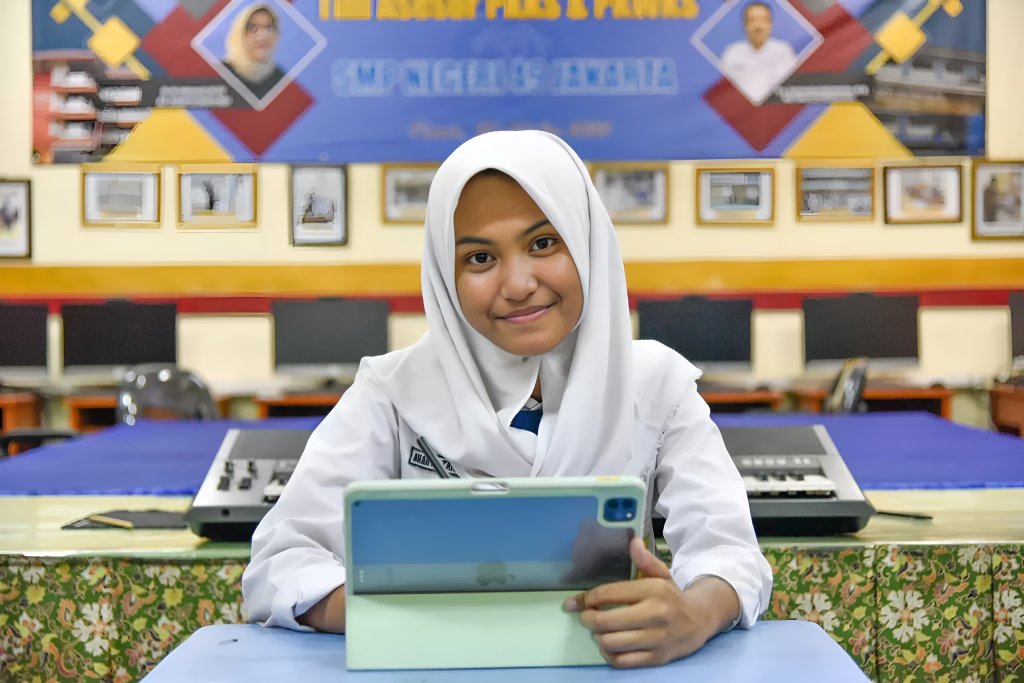 A young Indonesian student.